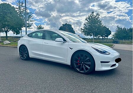 Tesla Model 3 Performance - Allradantrieb mit Dual...