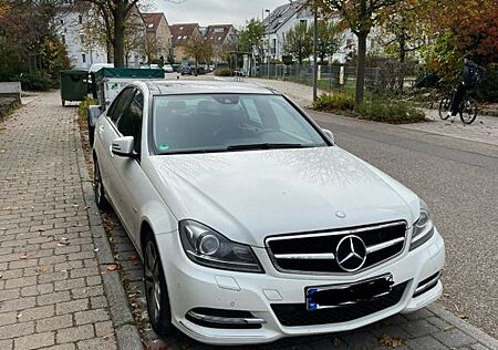 Mercedes-Benz C 350 4MATIC BlueEFF. AVANTGARDE Autom. AVAN...