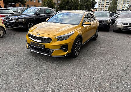 Kia XCeed T-GDI Launch Edition*8FACH*KAMERA*NAVI*JBL