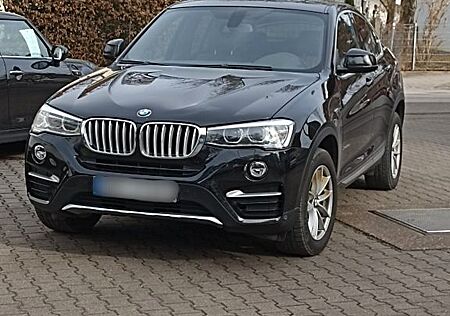 BMW X4 xDrive20d AT -