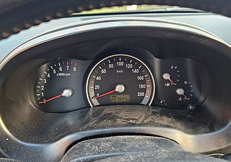 Kia Carnival 2.7 V6 EX EX