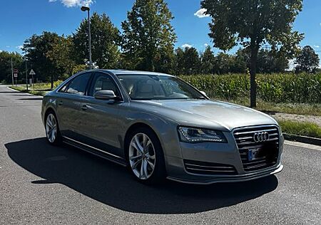 Audi A8 3.0 TDI quat/Luft/Standh/BiX/Navi/Pano