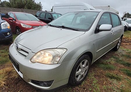 Toyota Corolla 2.0 D-4D Sol / Compact