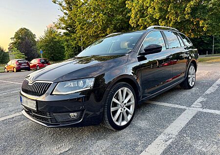Skoda Octavia Combi 2.0 TDI DSG | Vollausstattung