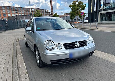 VW Polo Volkswagen 9N Automatik Sondermodell TÜV neu