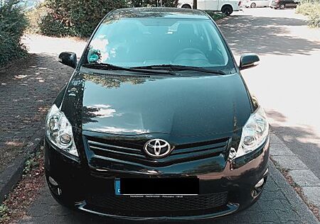 Toyota Auris 1,6-l