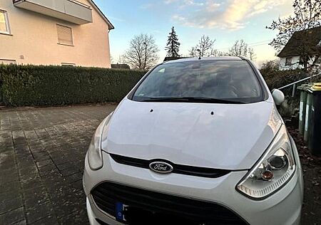 Ford B-Max 1,0 EcoBoost 92kW S/S SYNC Edition SYN...