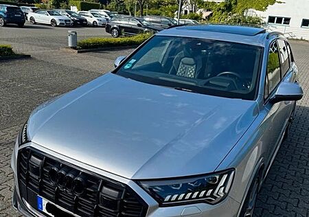 Audi Q7 50 TDI quattro tiptronic , 7sitzer -softclose