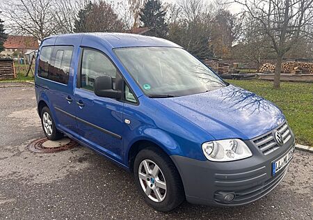VW Caddy Volkswagen Life 2.0 EcoFuel 5-Sitzer als Camper