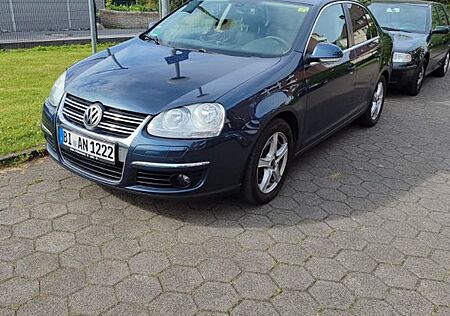 VW Jetta Volkswagen 1.4 TSI 90 kW Comfortline Comfortline