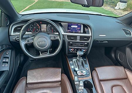 Audi A5 Cabriolet 3.0 TDI clean quattro S line 180 kw