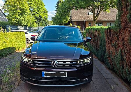 VW Tiguan Volkswagen 2.0 TDI SCR DSG Highline Highline