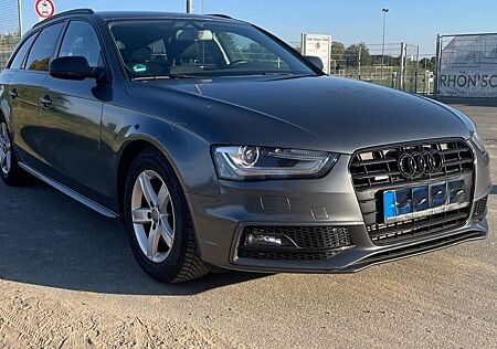 Audi A4 Avant 2.0 TDI quattro S tronic Ambition SLine