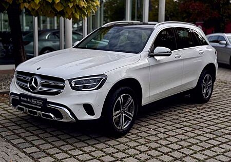 Mercedes-Benz GLC-Klasse GLC 200 4Matic Business/AHK/PanoDach/JungeSterne