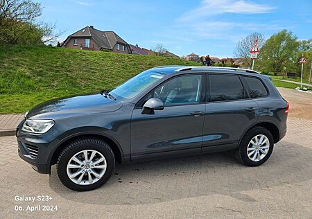 VW Touareg Volkswagen 3.0 V6 TDI SCR Tiptr. BMT Terrain Te...