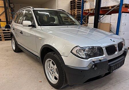 BMW X3 2.0d *4X4* Pano. Xenon. SitzHzg. Klima