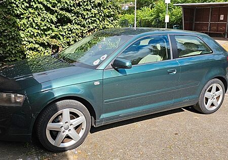 Audi A3 1.6 Benzin