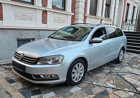 VW Passat Variant Volkswagen Passat 2.0TDI 4x4 Automatik Navi PDC Euro5