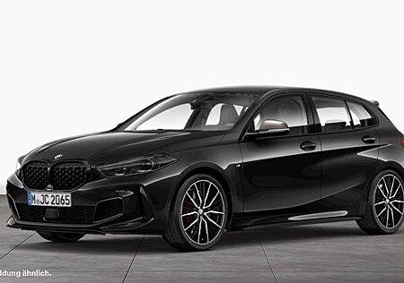 BMW M135i xDrive M Sport LiveCockpitProf PDC HiFi
