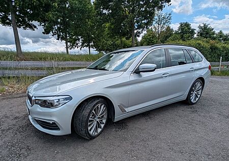 BMW 530d xDrive Touring A -