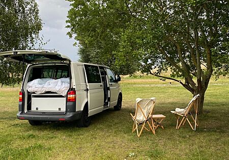 VW T5 Kombi Volkswagen 1.9 TDI L2 Camper*Strom*Bett