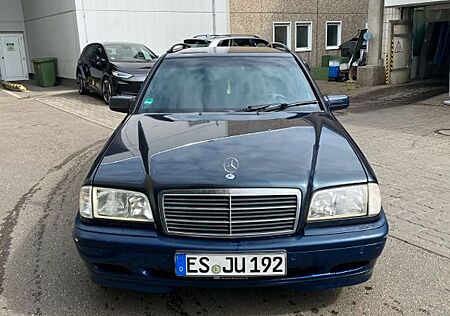 Mercedes-Benz C 180 T CLASSIC Classic