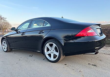 Mercedes-Benz CLS 500 -
