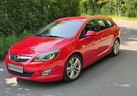 Opel Astra Super schöner Sports Tourer Sport 103kW