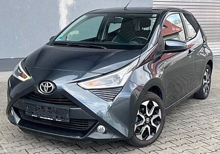 Toyota Aygo (X) Aygo x-play Team D *Carplay*Kamera*Klima*Alu*To