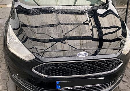Ford C-Max 1,5 EcoBoost 110kW Cool & Connect Auto...