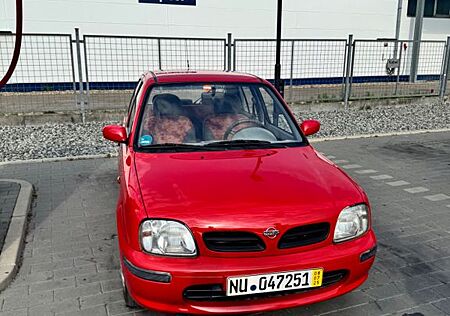 Nissan Micra 1.0 Salsa Tüv 2027 1.Hand