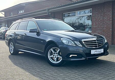 Mercedes-Benz E 250 T AVANTGARDE/Navi/Xen.LED/Steuerkette Neu