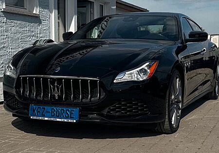 Maserati Quattroporte SQ4 *Full Carbon*H&K Sound*21' Zoll