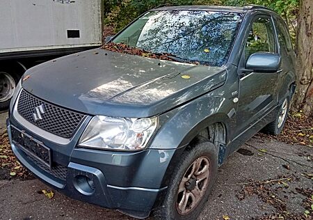 Suzuki Grand Vitara 1.9 DDIS Kein Tüv!