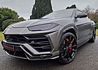 Lamborghini Urus CARBON FOND TV FULL XPEL MATT AKRAPOVIC