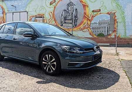 VW Golf Volkswagen 1.0 TSI Standheizung
