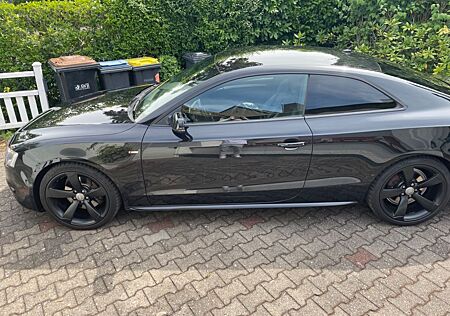 Audi A5 2.0 TFSI S tronic quattro -