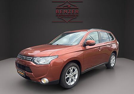 Mitsubishi Outlander ClearTec Intense 4WD (7-Sitze-Automa.)