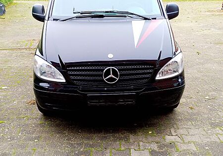 Mercedes-Benz Vito 111 cdi Mixto mit Austauschmotor
