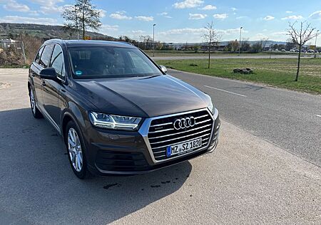 Audi Q7 3.0 TDI quattro tiptronic -Ultra S-Line