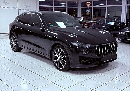 Maserati Levante 3.0 V6+Sport+KeylessGo+Kamera+Panorama