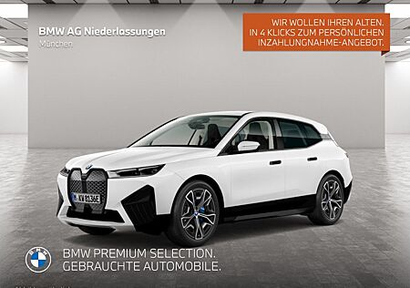 BMW iX xDrive40 AHK Driv.Assist.Prof Kamera