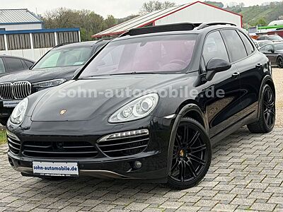 Porsche Cayenne D SPORT-DESIGN/Pano/Luft/Burm/Sitzkl/ACC