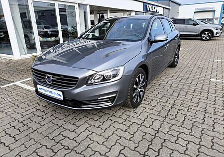 Volvo V60 T3 Linje Svart Navi/Kamera/Scheibenhzg