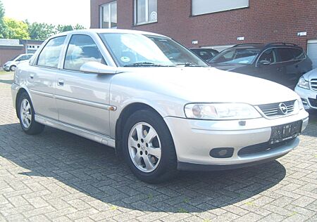 Opel Vectra 1.8 Benziner+Xenon+Klimaautomatik+