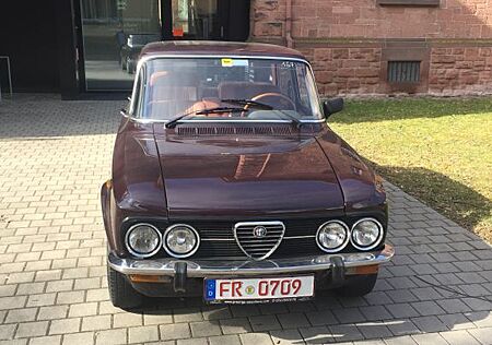 Alfa Romeo Giulia 1300 Nuova