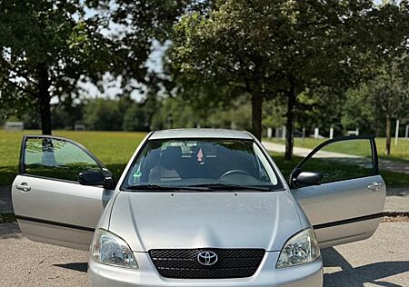 Toyota Corolla 1.4 mit neuem Tüv