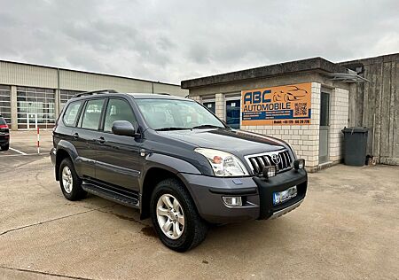 Toyota Land Cruiser 3.0 D-4D Comfort Webasto AHK