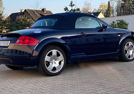 Audi TT Roadster 1.8T 110KW -