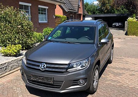 VW Tiguan Volkswagen 2.0 TDI 135 KW 4M BMT Lounge Sport Style